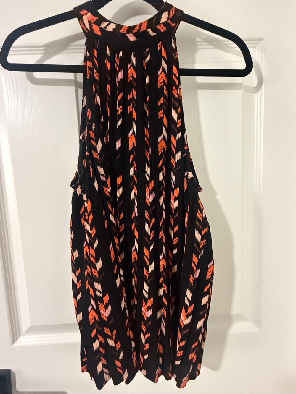 Savanna Jane 1X Black Orange Print Halter Neck Tie Back Blouse